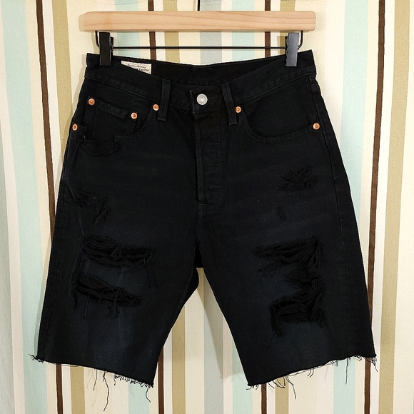 LEVI'S 501 Premium Slouch Shorts, like new size 26 - Picture 4 of 15